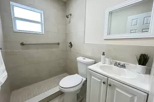 610 E 8th Ave, Hialeah, FL 33010 - Photo 34