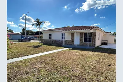 610 E 8th Ave, Hialeah, FL 33010 - Photo 2