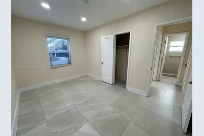 610 E 8th Ave, Hialeah, FL 33010 - Photo 28