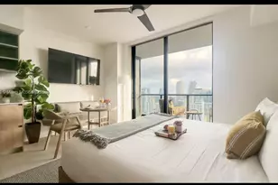 159 NE 6th St, Miami, FL 33132 - Photo 6