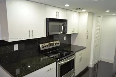 290 174th St #M10, Sunny Isles Beach, FL 33160 - Photo 1