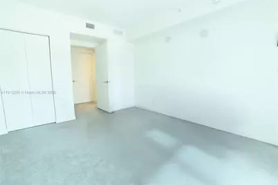 1100 S Miami Ave #1808, Miami, FL 33130 - Photo 10