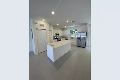 1066 SE 2nd Ter #1066, Florida City, FL 33034 - Photo 4