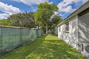 1710 NW 9th St, Fort Lauderdale, FL 33311 - Photo 16