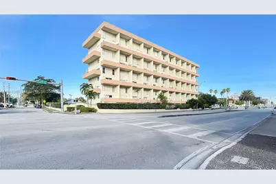 300 NW 42nd Ave #411, Miami, FL 33126 - Photo 24