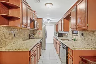 1798 SW 4th St, Homestead, FL 33030 - Photo 6