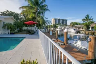 13155 Arch Creek Terrace, North Miami, FL 33181 - Photo 4