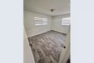 7950 NW 10th St, Pembroke Pines, FL 33024 - Photo 4