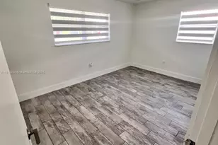 7950 NW 10th St, Pembroke Pines, FL 33024 - Photo 4