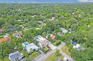 1102 NE 117th St, Biscayne Park, FL 33161 - Photo 40