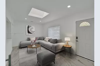 1102 NE 117th St, Biscayne Park, FL 33161 - Photo 6