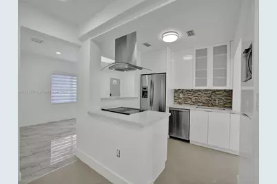 1102 NE 117th St, Biscayne Park, FL 33161 - Photo 8