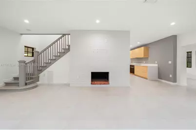 151 NE 43rd St, Miami, FL 33137 - Photo 40
