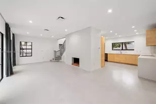 151 NE 43rd St, Miami, FL 33137 - Photo 38