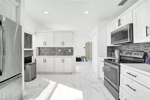 4118 Sapphire Terrace, Weston, FL 33331 - Photo 18