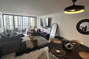 555 NE 15th St, Miami, FL 33132 - Photo 8