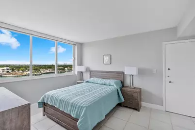 5005 Collins Ave #708, Miami Beach, FL 33140 - Photo 24