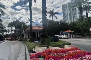 19101 NE 36th Ct, Aventura, FL 33180 - Photo 8