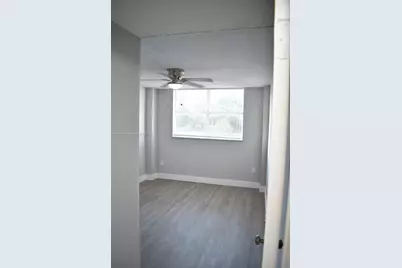 16465 NE 22nd Ave #219, North Miami Beach, FL 33160 - Photo 10
