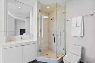17975 Collins Ave, Sunny Isles Beach, FL 33160 - Photo 26