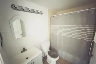 79 Easthampton D, West Palm Beach, FL 33417 - Photo 10