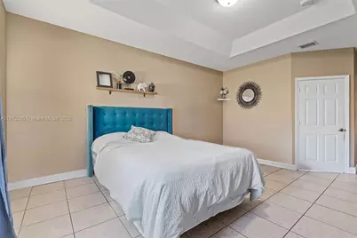 211 SW 15th Ter, Homestead, FL 33030 - Photo 20
