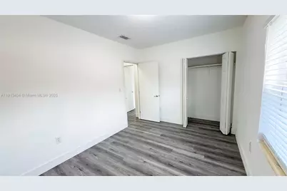 1176 NW 48th St, Miami, FL 33127 - Photo 16