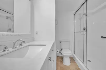 2048 Hythe C #2048, Boca Raton, FL 33434 - Photo 18