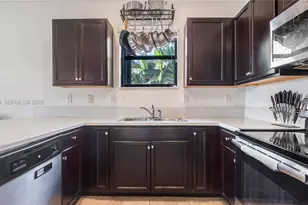 2490 SE 1st St, Homestead, FL 33033 - Photo 22