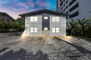 43 Glen Royal Pkwy, Miami, FL 33125 - Photo 1