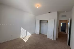 871 SE 16th Ct, Miami, FL 33034 - Photo 18