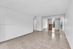 1000 Parkview Dr, Hallandale Beach, FL 33009 - Photo 18