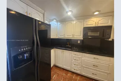 8851 Sunrise Lakes Blvd #213, Sunrise, FL 33322 - Photo 6