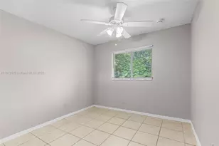2412 Millie Ave, Lehigh Acres, FL 33973 - Photo 14