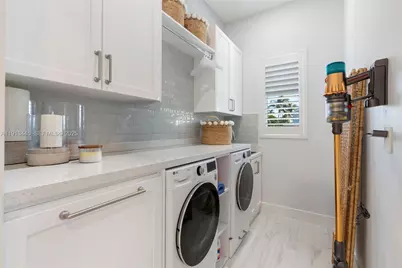 16745 Tamarind Rd, Sugarloaf, FL 33042 - Photo 48