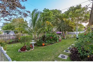 324 NE 44th St, Deerfield Beach, FL 33064 - Photo 6