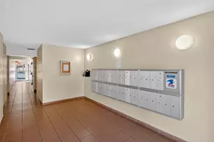 4841 NW 7th St, Miami, FL 33126 - Photo 30