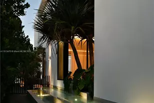 375 N Hibiscus Dr, Miami Beach, FL 33139 - Photo 46