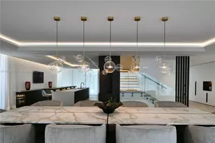 375 N Hibiscus Dr, Miami Beach, FL 33139 - Photo 20