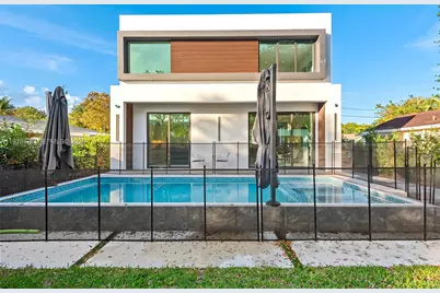 2572 NE 182nd Ter, North Miami Beach, FL 33160 - Photo 6