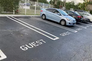 10900 SW 104th St, Miami, FL 33176 - Photo 12