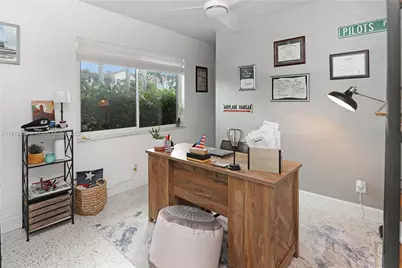 930 N 11th Ct, Hollywood, FL 33019 - Photo 18