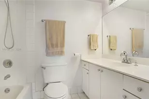 1621 Bay Rd, Miami Beach, FL 33139 - Photo 14