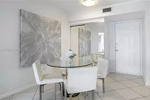 1621 Bay Rd, Miami Beach, FL 33139 - Photo 6