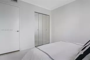 1621 Bay Rd, Miami Beach, FL 33139 - Photo 16