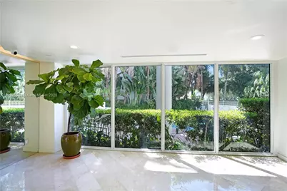 1621 Bay Rd #606, Miami Beach, FL 33139 - Photo 28