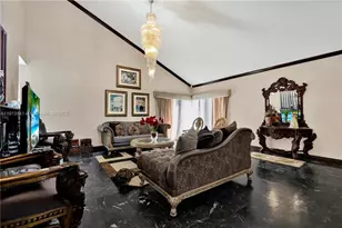 10720 SW 117th Ct, Miami, FL 33186 - Photo 10