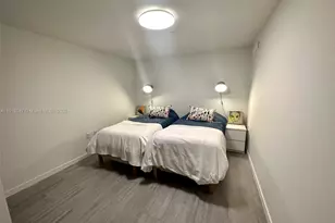 1000 Brickell Plaza, Miami, FL 33131 - Photo 6