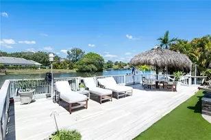 21280 NE 23rd Ave, Miami, FL 33180 - Photo 4