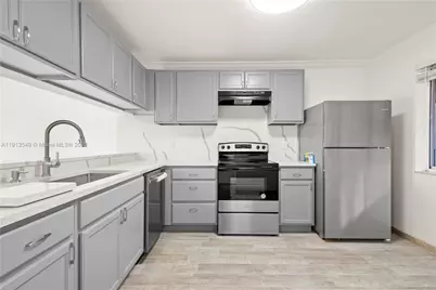 8020 Hampton Blvd #304, North Lauderdale, FL 33068 - Photo 1